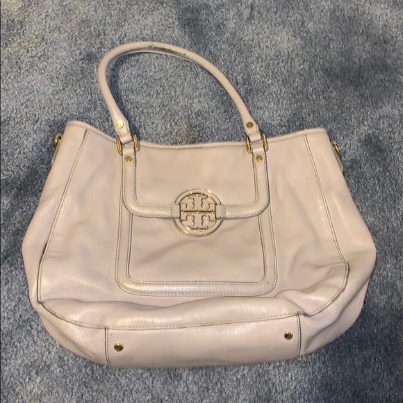 Tory Burch Handbags - Tory Burch Gray Hobo Bag